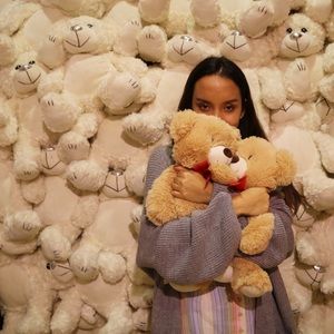 Meet your Posher, Alexia